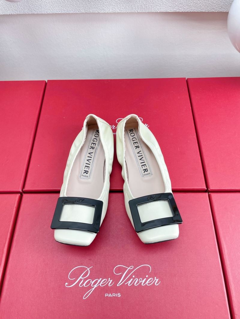 Roger Vivier flat shoes